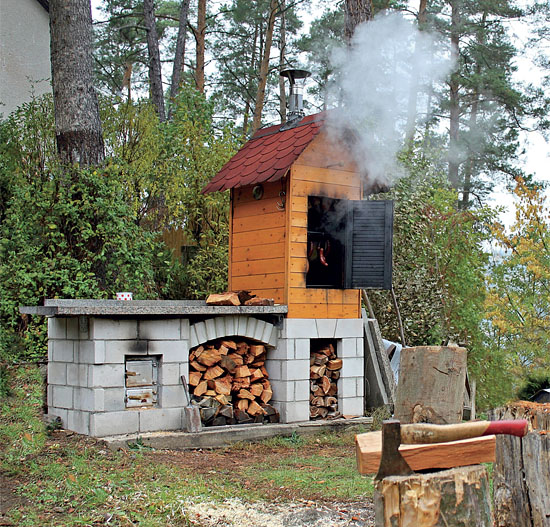 How To Choose A Smokehouse