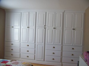 built-in-wardrobe-systems-ideas-photograph